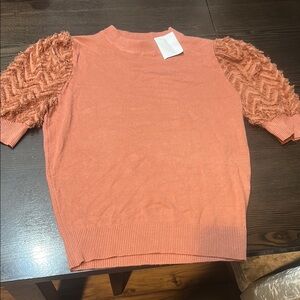 Ontheblvrd Coral Textured Sleeve Blouse